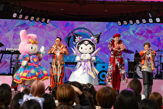 ユニバーサル・スタジオ・ジャパン「クロミ・ライブ ~世界クロミ化ツアー クリスタル・クリア~」