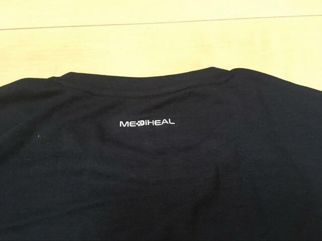 【ワークマン MEDIHEAL(R)ROOM(メディヒールルーム)長袖シャツ】背中にロゴあり