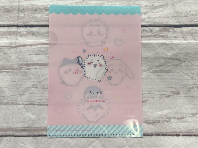 裏面にもイラスト入り！