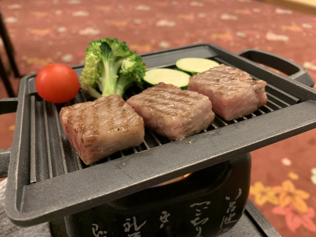 鳥取和牛ミニステーキ