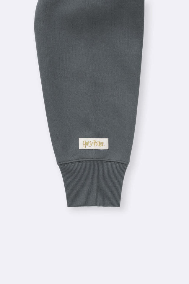 ヘビーウェイトスウェットパーカ ¥2,990｜GU「ハリー・ポッター」スペシャルコレクション