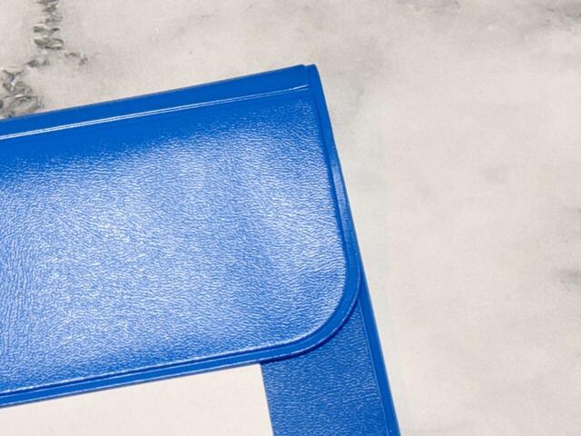 素材はポリ塩化ビニル
