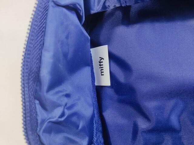 ミッフィーのロゴつき