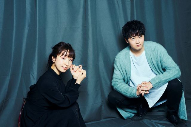 洲崎綾、逢坂良太　撮影：友野雄