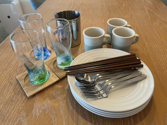 【星野リゾート BEB5沖縄瀬良垣】琉球ガラスのグラスなど食器もかわいい