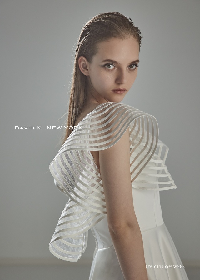 クラウディア｜「DAVID K NEW YORK（デヴィッド ケイ ニューヨーク）新作ウェディングドレス｜NY-0134_Offwhite