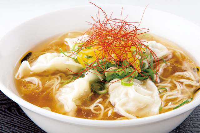 上河内SA（下り）  とんきっき餃子ラーメン　780円