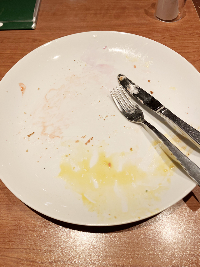 あ～～～…食べ終わってしまった…しかし喪失感より満足感が勝つ。