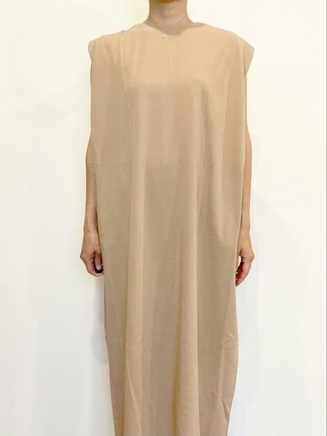 【AMERICAN HOLIC ショルダータックワンピース】サイズはM（着丈119cm）とL（着丈126cm）の2種類あります