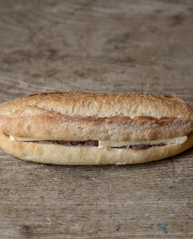 八重山食パン（沖縄・宜野湾）