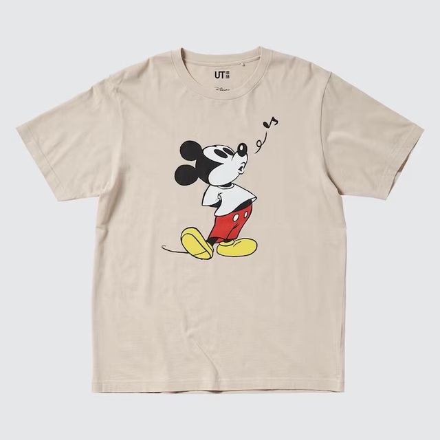ユニクロ ミッキー スタンズ UT グラフィックTシャツ（半袖・レギュラーフィット）1,500円