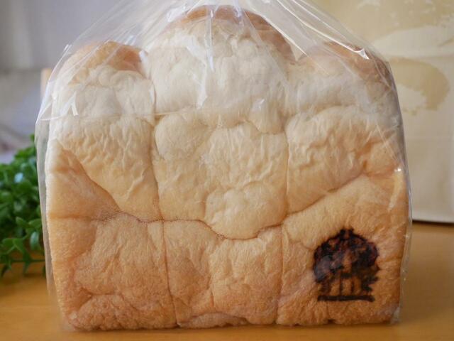 ホテルブレッド