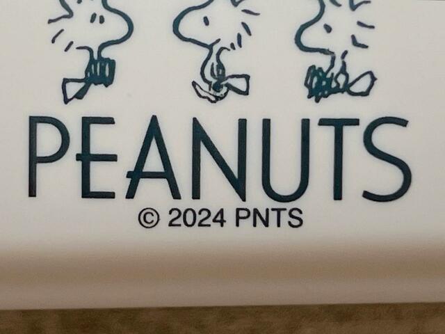 「PEANUTS」のロゴもうれしいポイント！