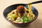 汁なし担々麺 　【価格】850円　※メニューの画像は全てイメージです。