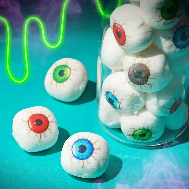 【カルディ　オリジナル めだまマシュマロ】インパクト大！ヨーグルトゼリー入りマシュマロ