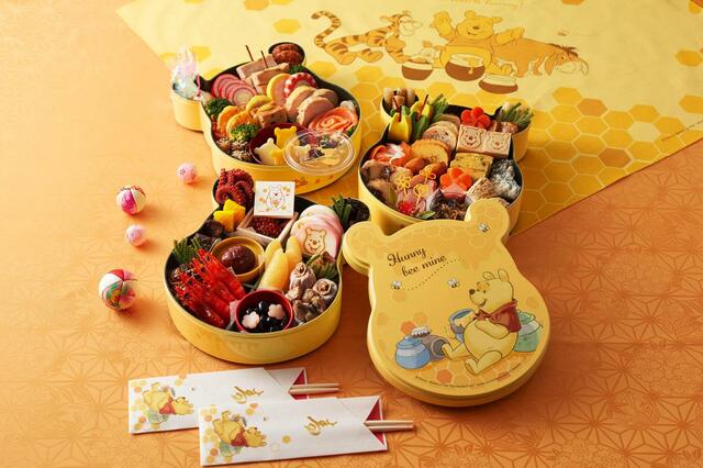 おせち・三段重「くまのプーさん」25,900円