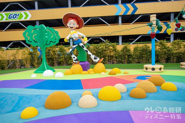 東京ディズニーリゾート・トイ・ストーリーホテル「スリンキー・ドッグパーク」