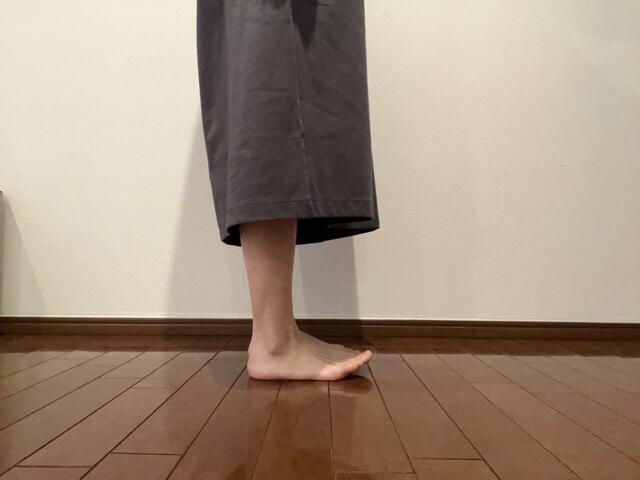 【無印良品　二重編み七分袖ワンピース】身長153cm・Mサイズ着用。着丈108cmで裾はすねの辺りです