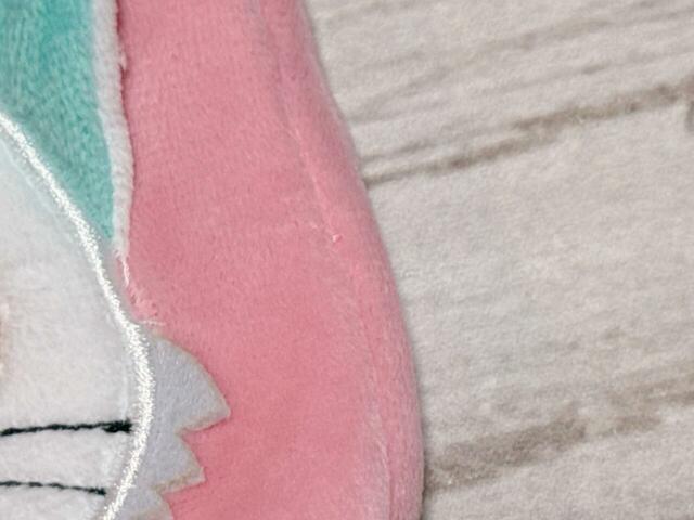 素材はポリエステル。フワモコな生地がかわいい♪