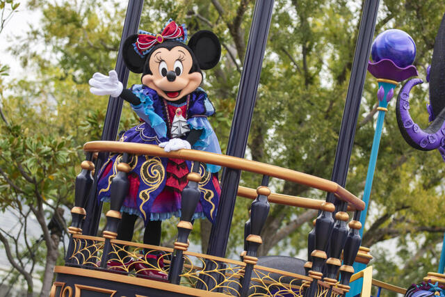 東京ディズニーランド「ザ・ヴィランズ・ハロウィーンInto the Frenzy”」プレスプレビューの様子