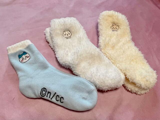 並べてみるとかわいすぎました…！フワモコ生地×ちいかわ、みてるだけで癒されますね…