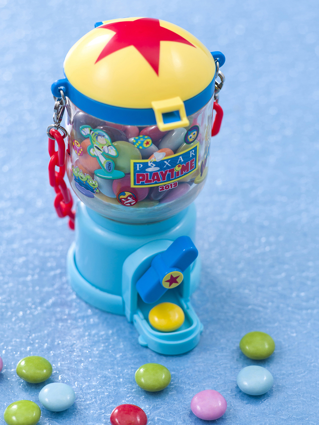 カラフルチョコレート、ミニスナックケース付き 800円｜ハドソンリバー・ハーベスト｜東京ディズニーシー「ピクサー・プレイタイム」スペシャルメニュー