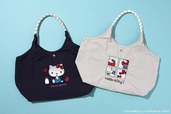 【ハローキティ】バッグメーカー「ティ・ツウ・オー」から、ハローキティの刺繍がかわいい「2WAYトートバッグ」が誕生！