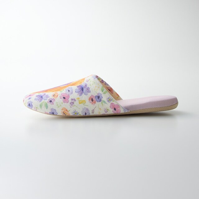 選べる楽しさ！プリントがかわいい洗えるソフトスリッパ(選べるキャラクター)｜￥ 990 （税込）