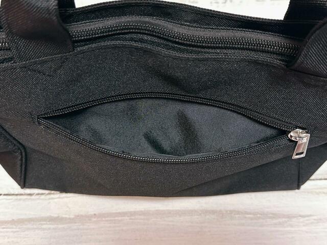 5．ファスナーポケット