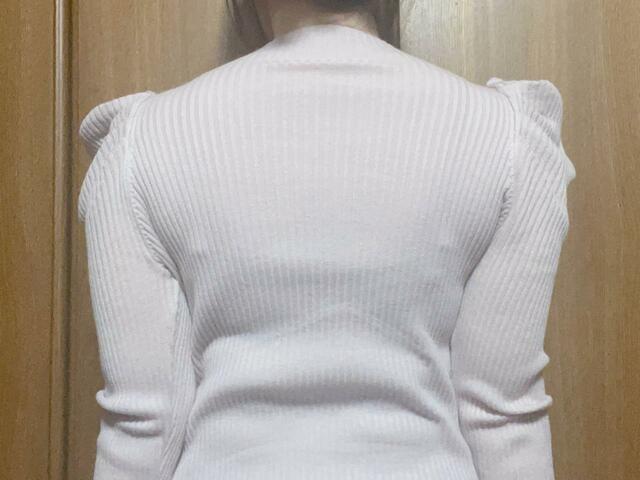 【PEACH JOHN（ピーチ・ジョン）】「スマートコンシャスブラ」着用。こちらも少しラインは拾ってしまいます