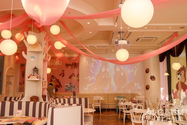 「チップ＆デール」OH MY CAFE