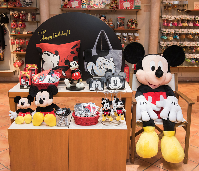 ディズニーストア「Mickey’s party」