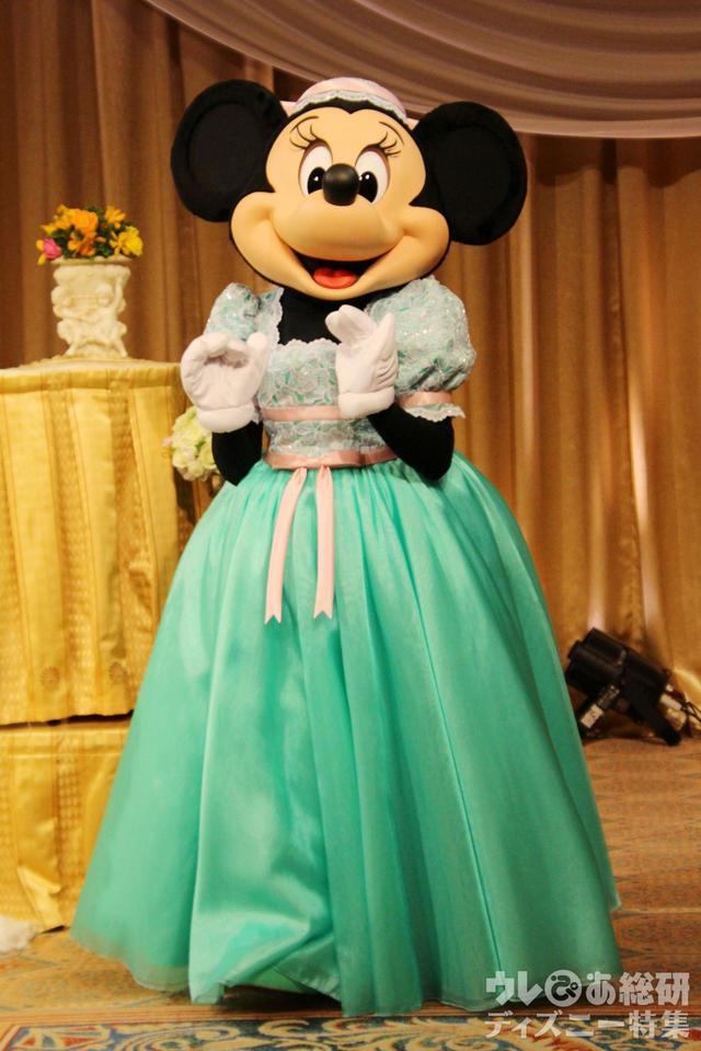 ホテルミラコスタの「ディズニー・フェアリーテイル・ウェディング」ミニー