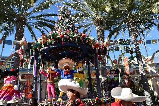 コンフェティが舞うフィナーレ