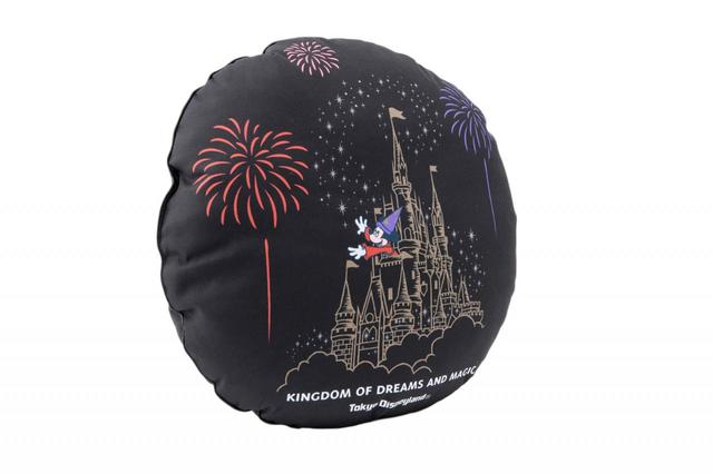 クッション｜3,000円｜直径約43×厚さ約17cm