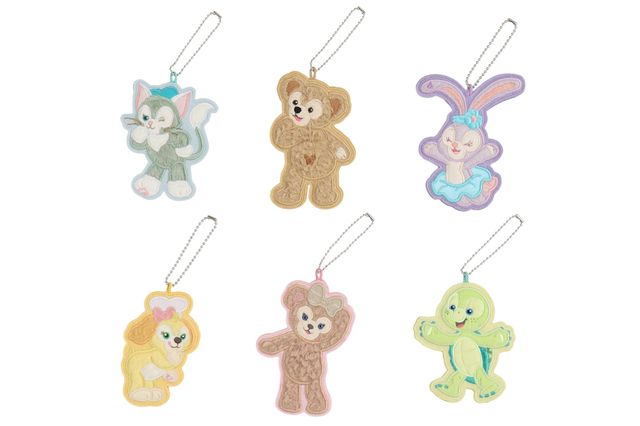 「ダッフィー&フレンズのSay Cheese! 」ワッペンバッジセット