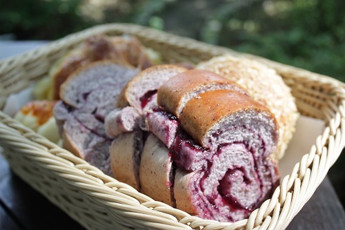 ベーカリー ペニーレインの人気商品「ブルーベリーブレッド」