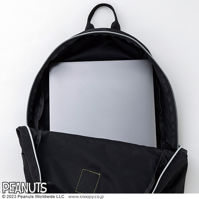 SNOOPY 軽くて丈夫！ BACKPACK BOOK　2,750円