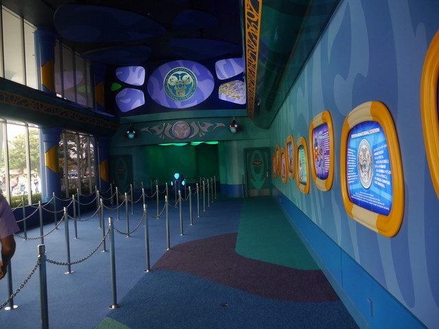 東京ディズニーランド 新アトラクション「スティッチ・エンカウンター」 	