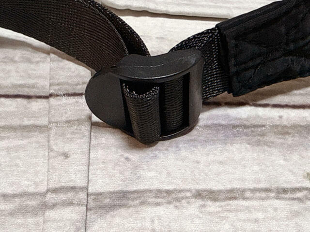 ショルダーストラップは、もちろん長さ調整可能♪