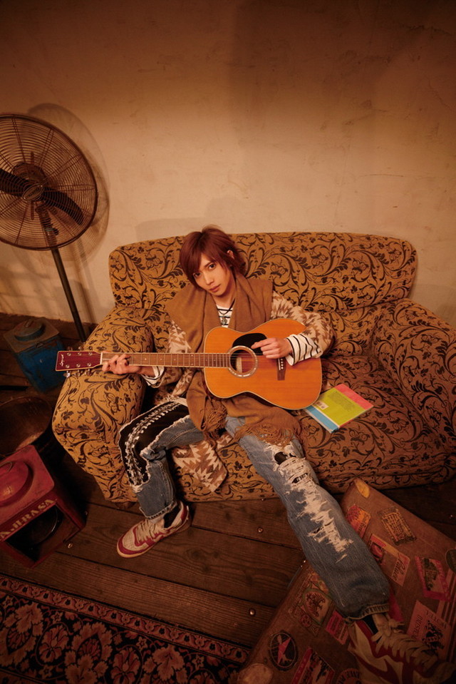 『月刊 染谷俊之』より　撮影：小林裕和