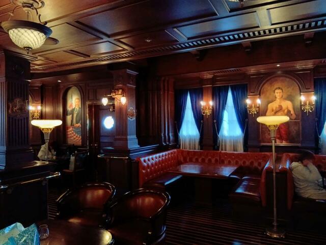 どこを切り取っても絵になる店内。【S.S.コロンビア号　ジュビリーガラ】