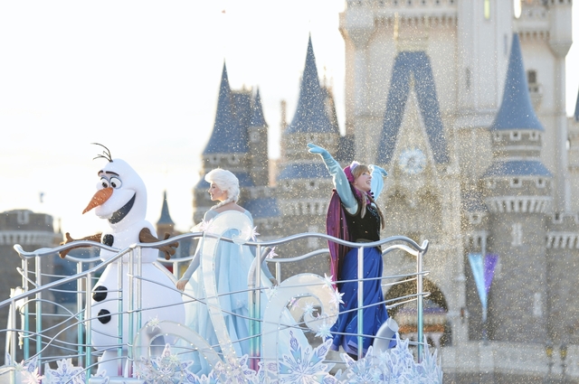 東京ディズニーランド2016年「アナとエルサのフローズンファンタジー」で開催予定の「アナとエルサのウインターグリーティング」