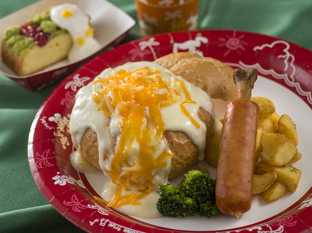 スペシャルセット 1,580円｜東京ディズニーランド「グランマ･サラのキッチン」｜東京ディズニーリゾート「ディズニー・クリスマス」2019スペシャルメニュー