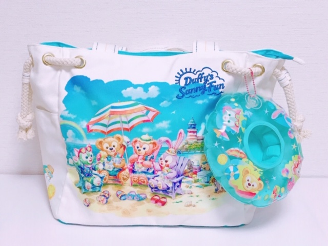 トートバッグ（3,900円）着用例