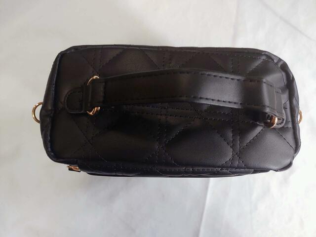 持ち手つきなので、手持ちもできる