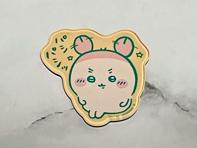 5．古本屋：キャラマグネッツ初登場の通称カニちゃんこと古本屋！カニ耳をパシパシさせている姿がかわいすぎます…！
