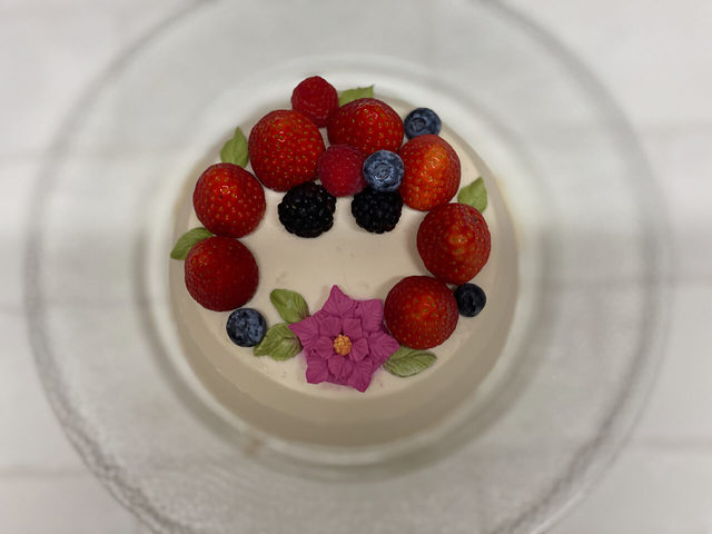 コンラッド東京 フルール・ド・C　ヴィーガンケーキ 4,000円（税込）