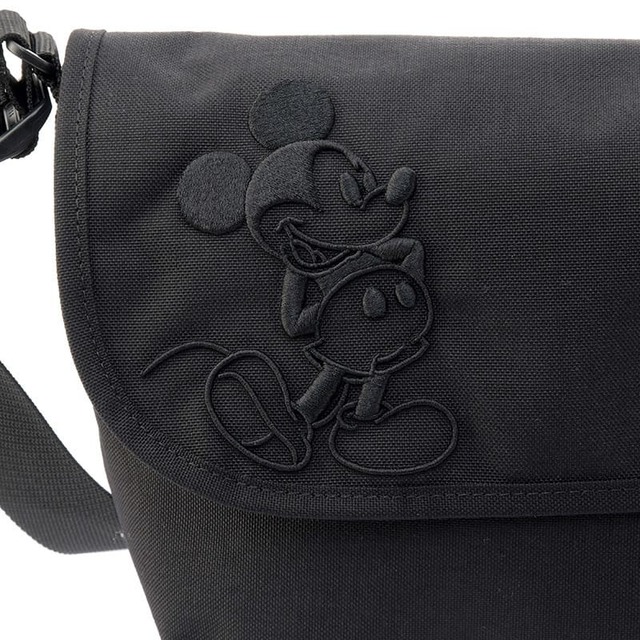 メッセンジャーバッグ Mサイズ 12,000円