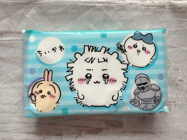 ブルーはちいかわの散切り頭デザイン